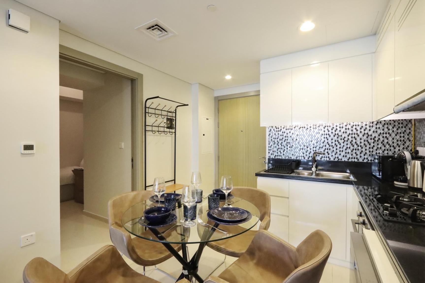 Livbnb - 2b With Maid's Overlooking Sheikh Zayed Road Appartement *